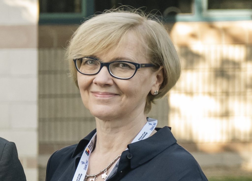 Ann leahy Headshot in landscape format