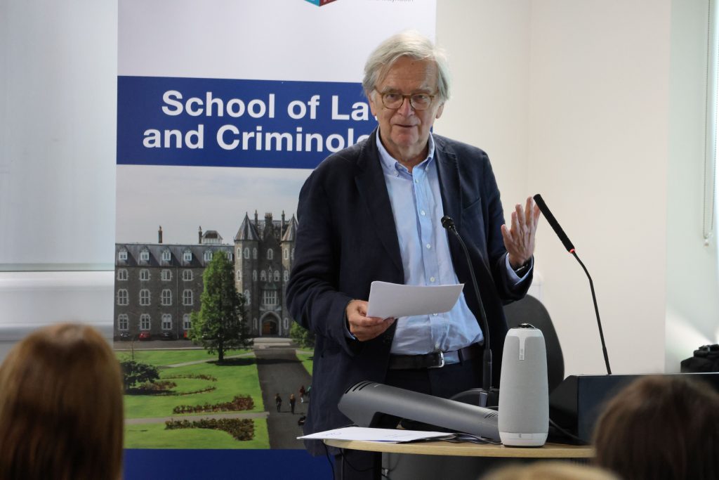 Prof. Bruno De Witte delivering a speech.