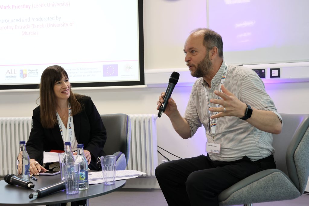 Prof. Mark Priestley giving a keynote speech moderated by Prof. Dorothy Estrada-Tanck.
